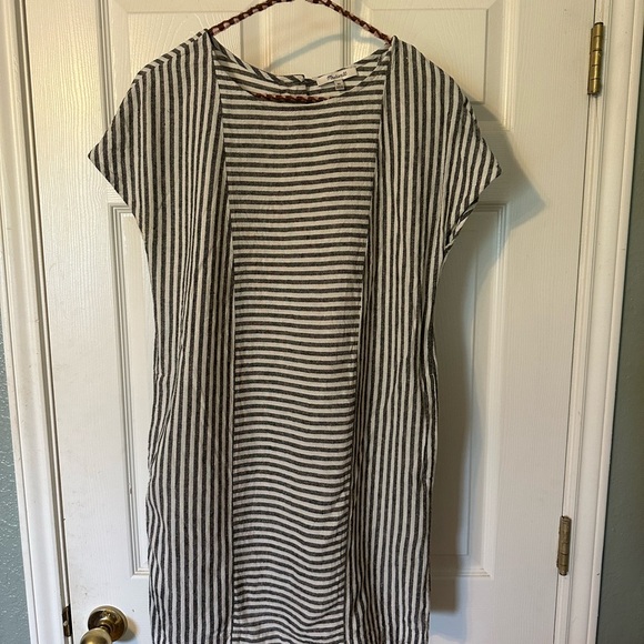 Madewell button back linen dress with pockets, size XS - Picture 2 of 7